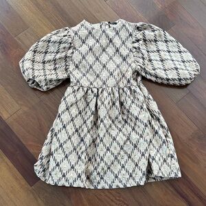 Elegant Kids Brown Dress with Diamond Pattern